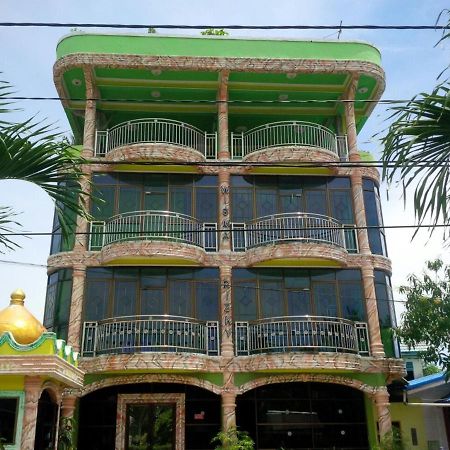 Wisma Rizky Hotel Bengkalis Exterior foto